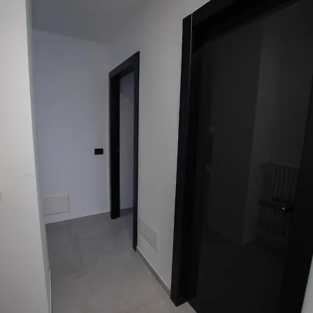 Lejlighed Exclusive 130 Mq With Lake And Domo View + Terrace