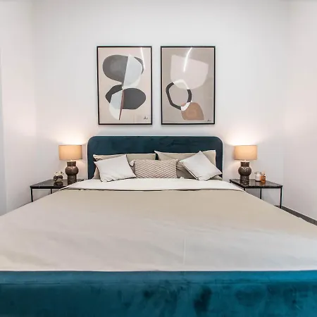 Exclusive 130 Mq With Lake And Domo View + Terrace Lejlighed