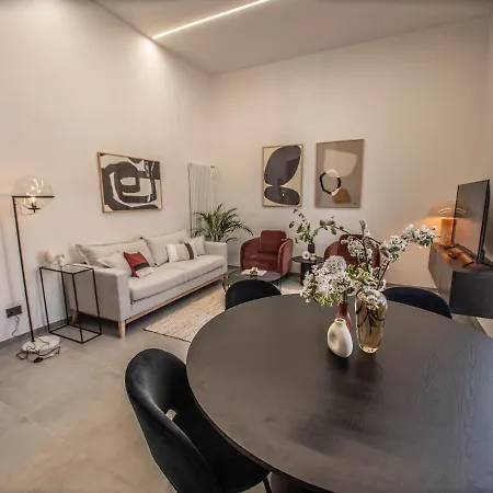Exclusive 130 Mq With Lake And Domo View + Terrace Lejlighed *