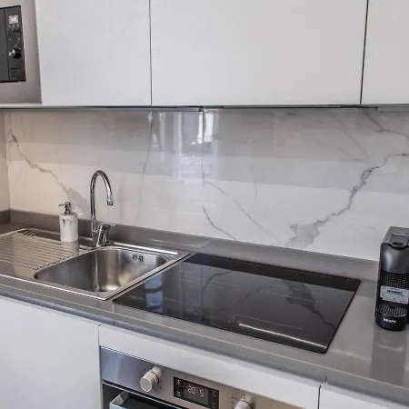 Lejlighed Exclusive 130 Mq With Lake And Domo View + Terrace